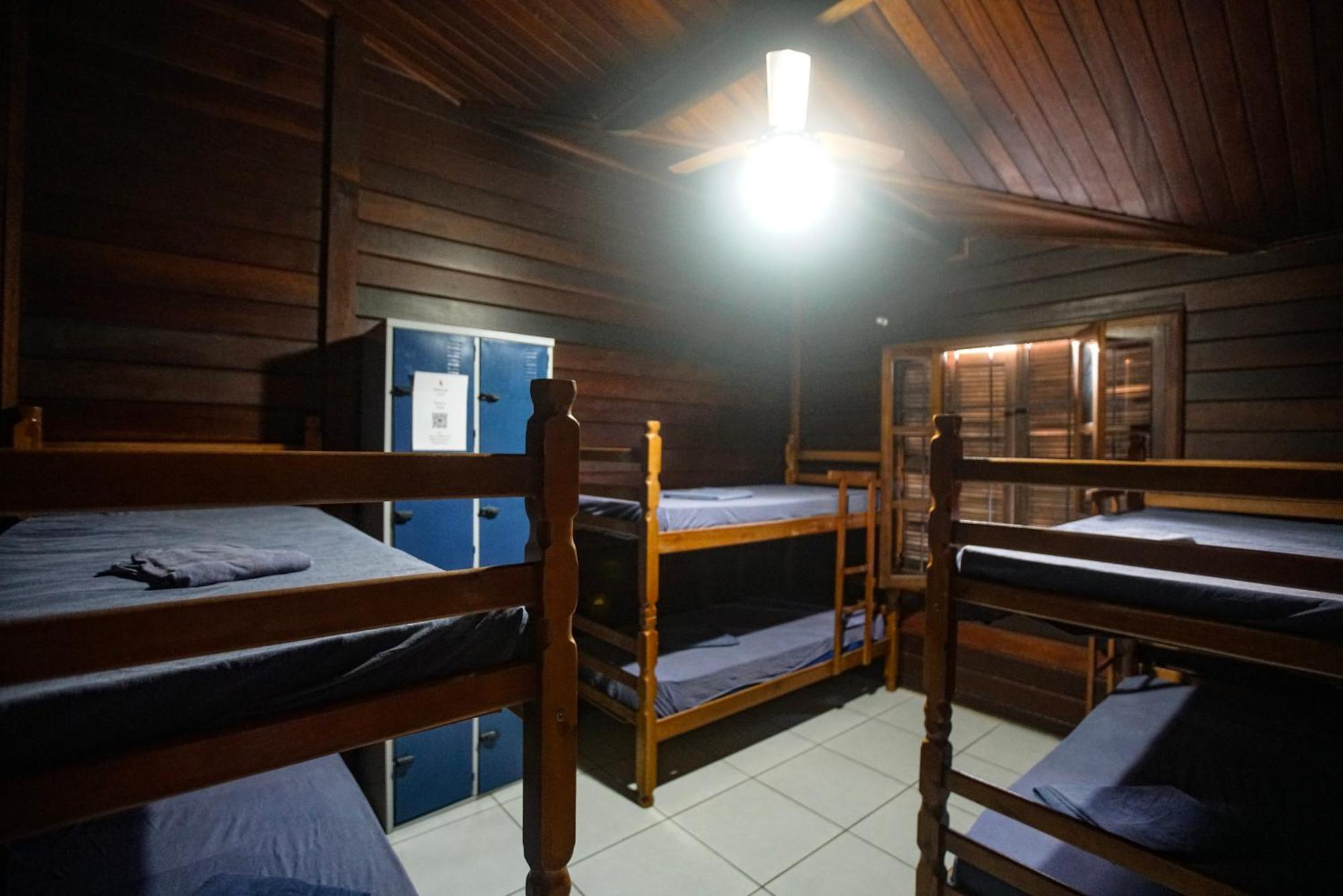 Hostel Capricornio Carcara Caraguatatuba Exteriör bild