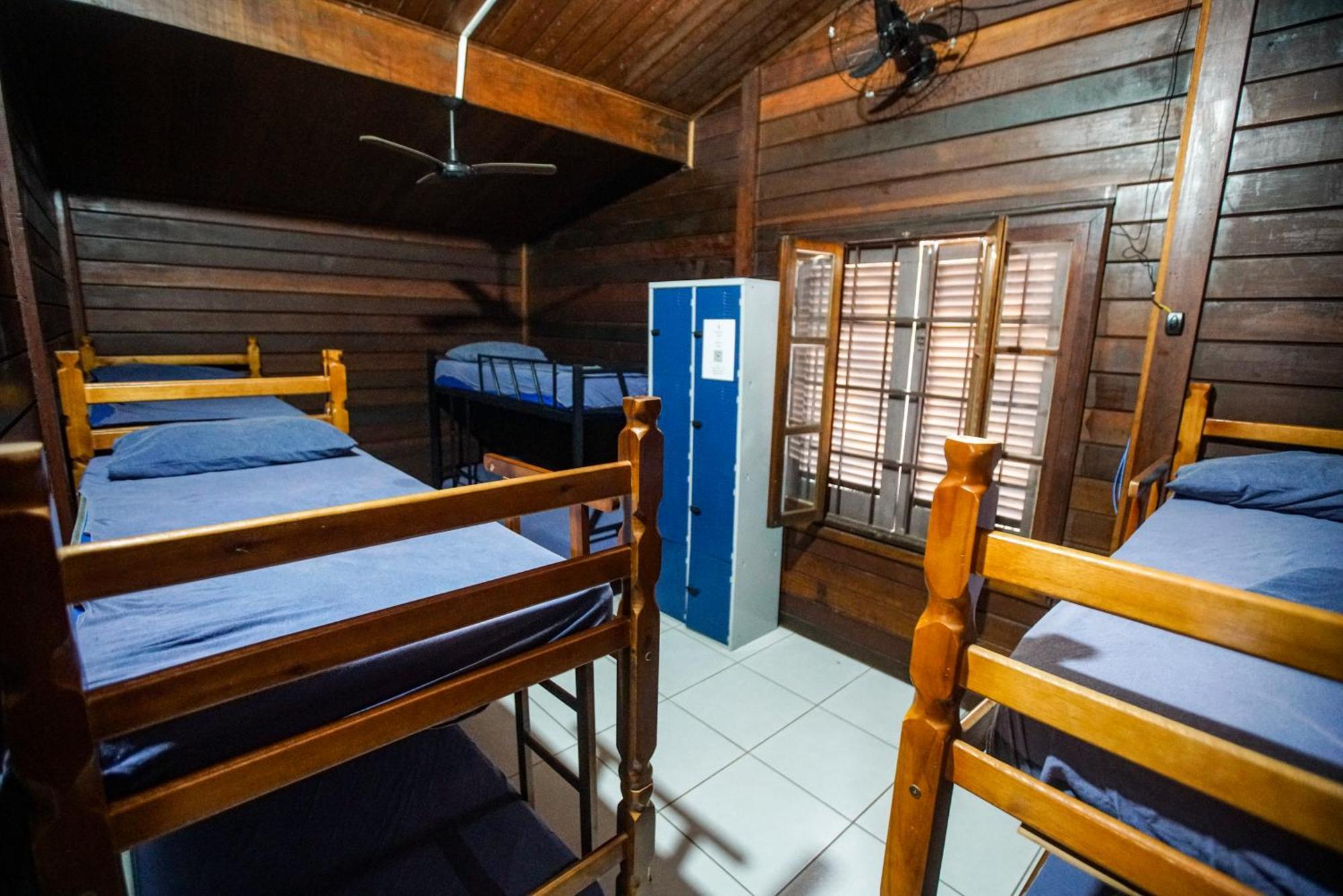 Hostel Capricornio Carcara Caraguatatuba Exteriör bild
