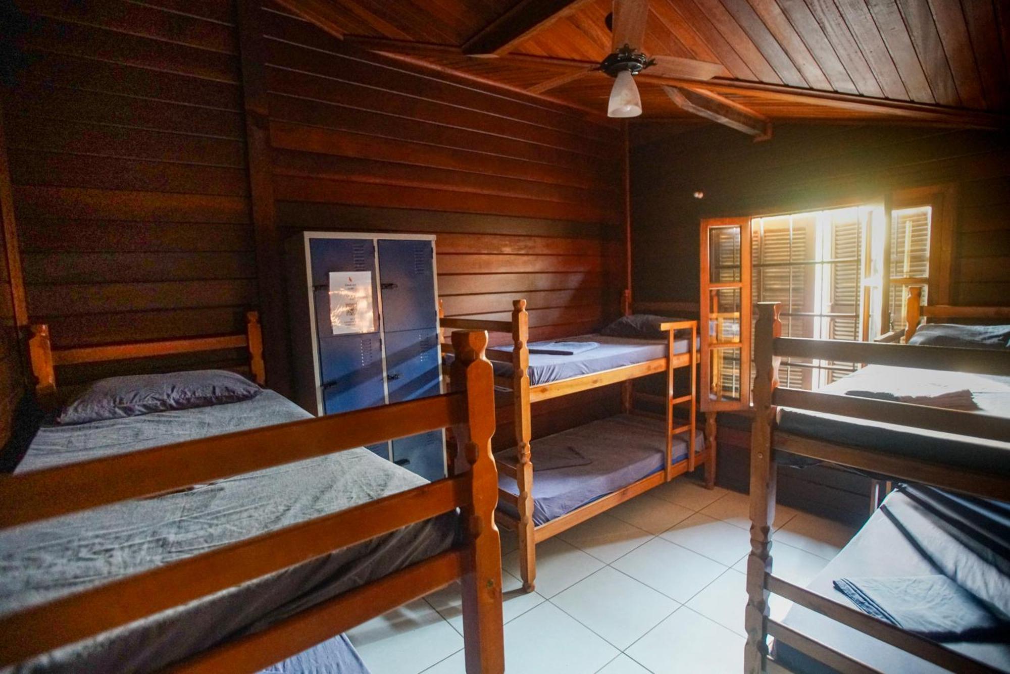 Hostel Capricornio Carcara Caraguatatuba Exteriör bild